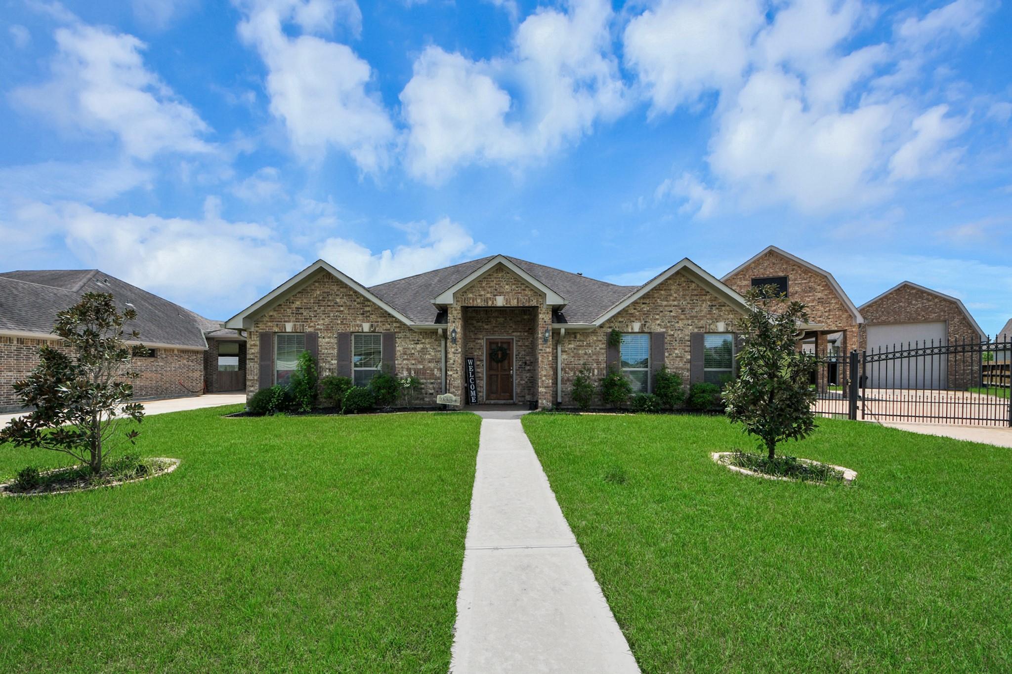 6702 Falcon Ridge