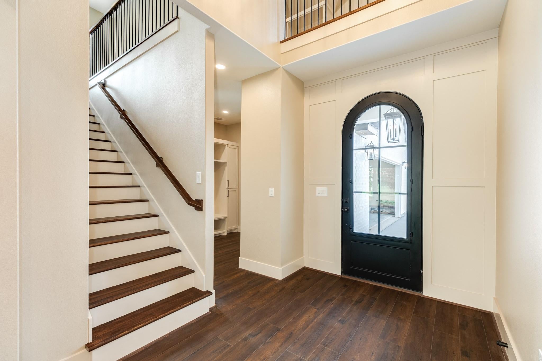 1737 Flintlock Court