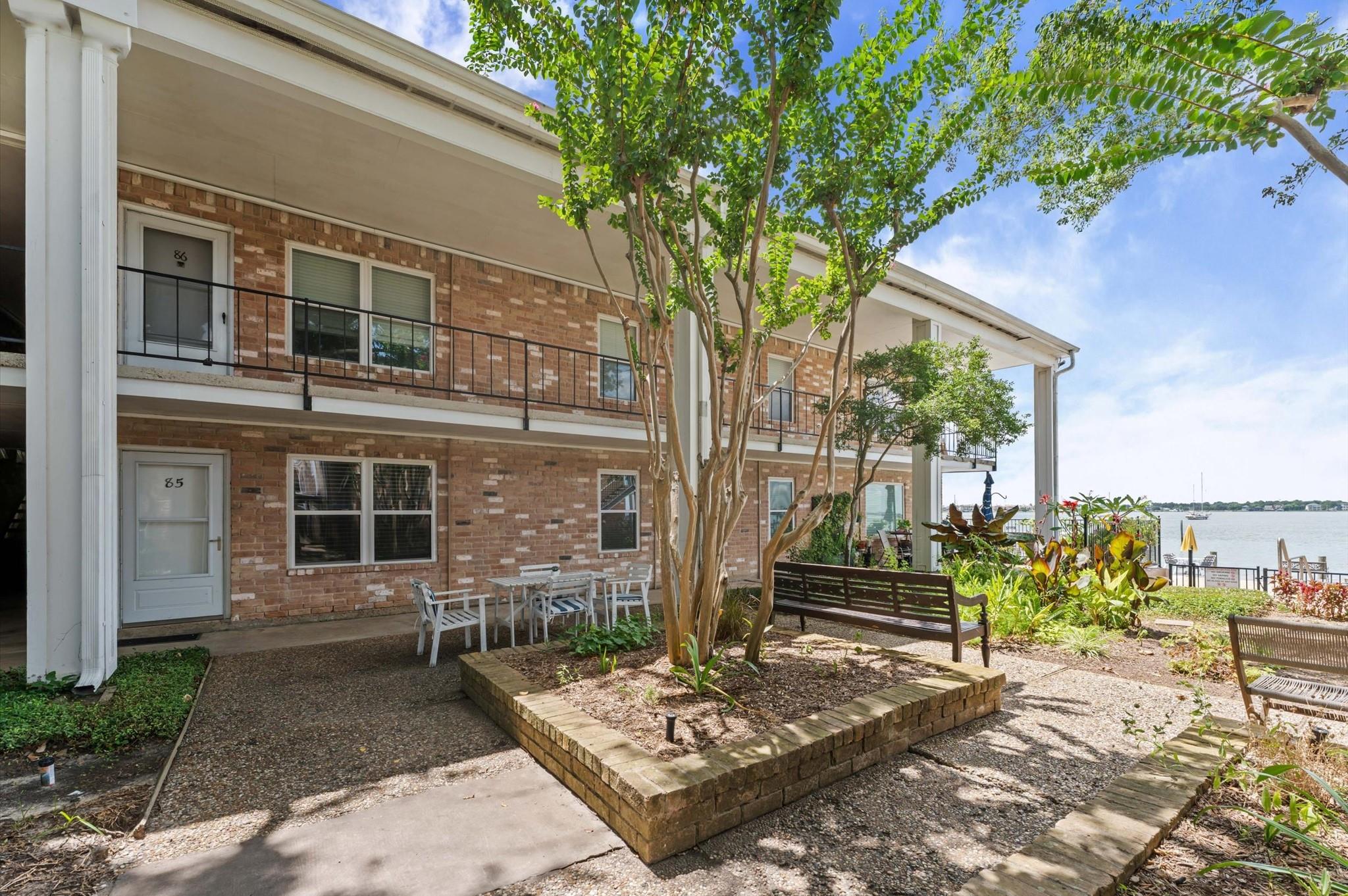 3535 Nasa Rd 1 Parkway 85