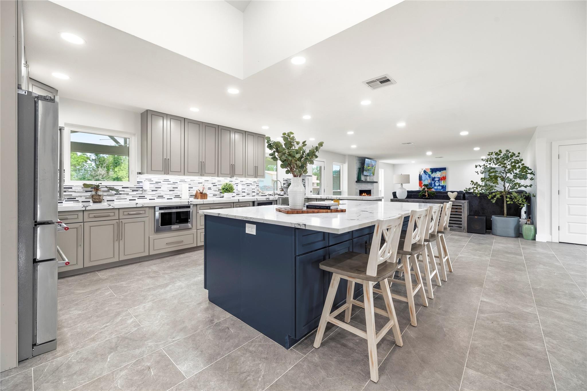 6517 Manorwood Drive