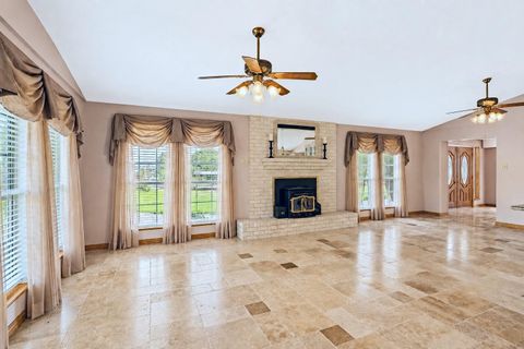Tiny photo for 235 Lakeview Harbor, Onalaska, TX 77360 (MLS # 32958041)