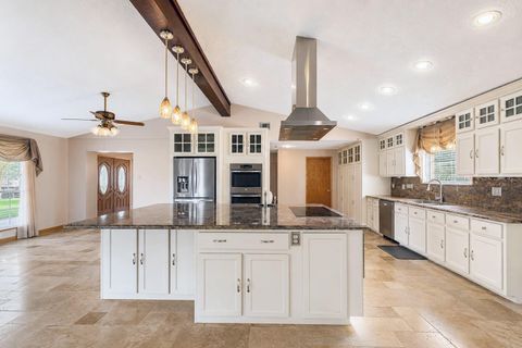 Tiny photo for 235 Lakeview Harbor, Onalaska, TX 77360 (MLS # 32958041)