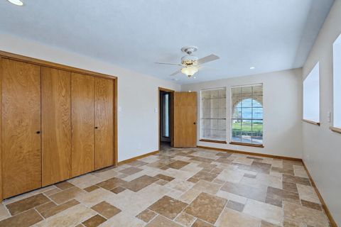 Tiny photo for 235 Lakeview Harbor, Onalaska, TX 77360 (MLS # 32958041)
