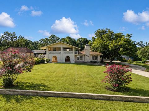 Tiny photo for 235 Lakeview Harbor, Onalaska, TX 77360 (MLS # 32958041)