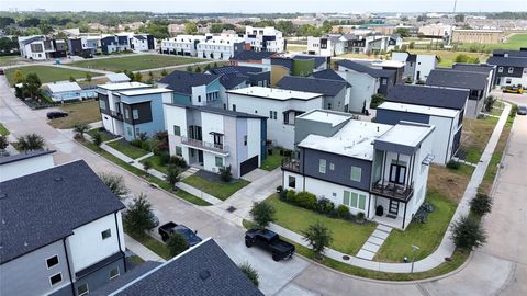 Photo of 9805 Hope Harbor Lane, Houston, TX 77080 (MLS # 6438487)