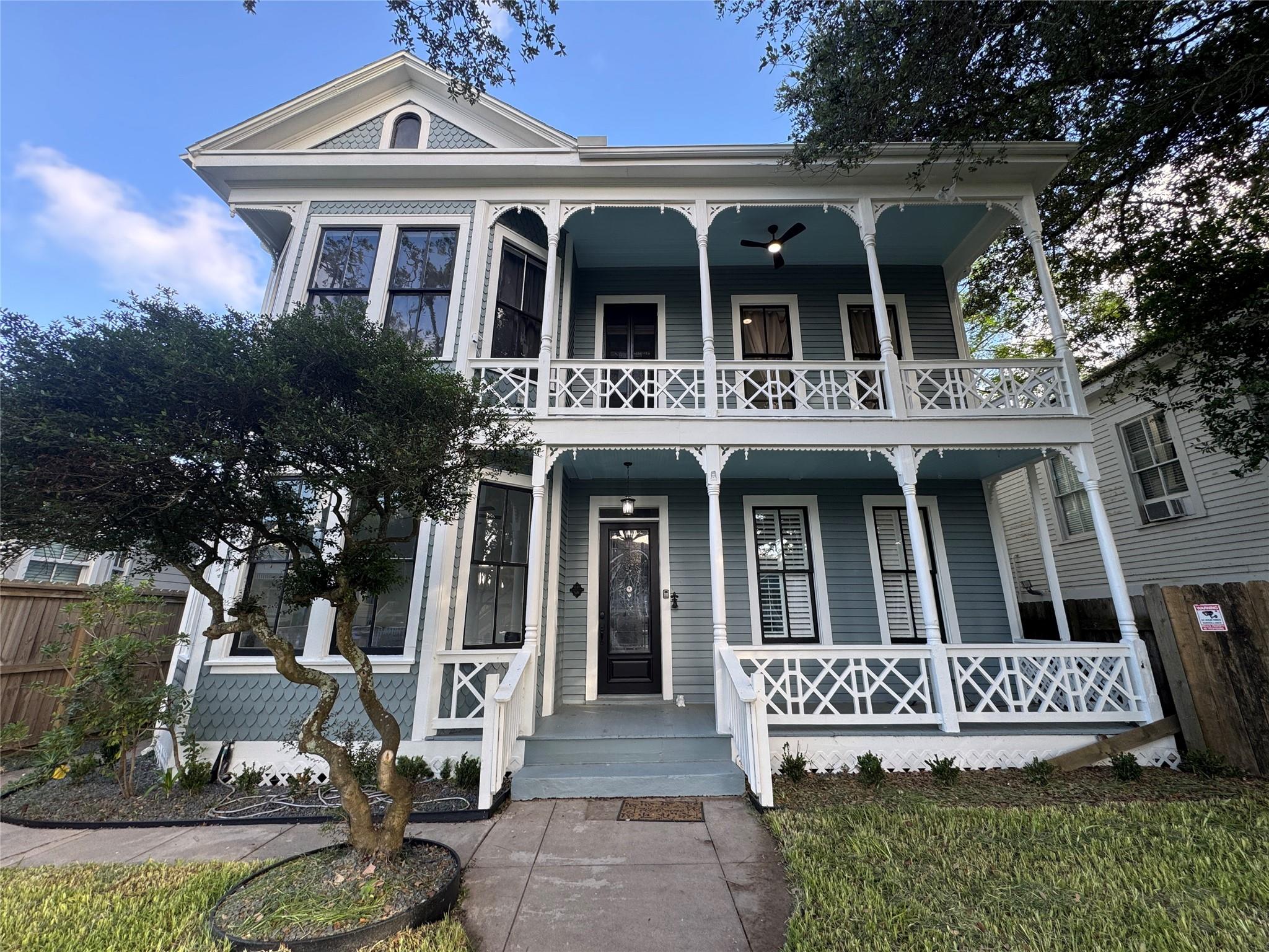 3215 Avenue P 1/2