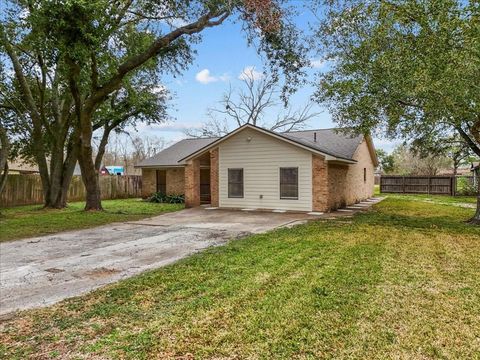 Photo of 537 Keith Avenue, Houston, TX 77504 (MLS # 4731590)