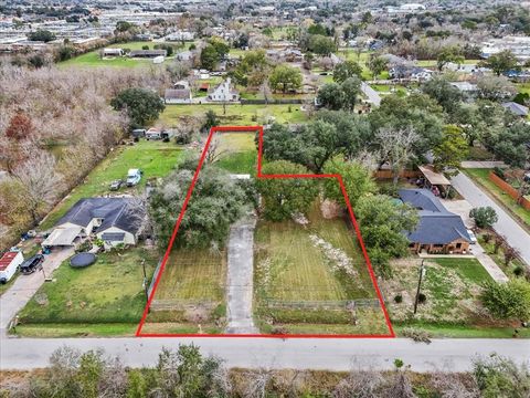 Tiny photo for 537 Keith Avenue, Houston, TX 77504 (MLS # 4731590)