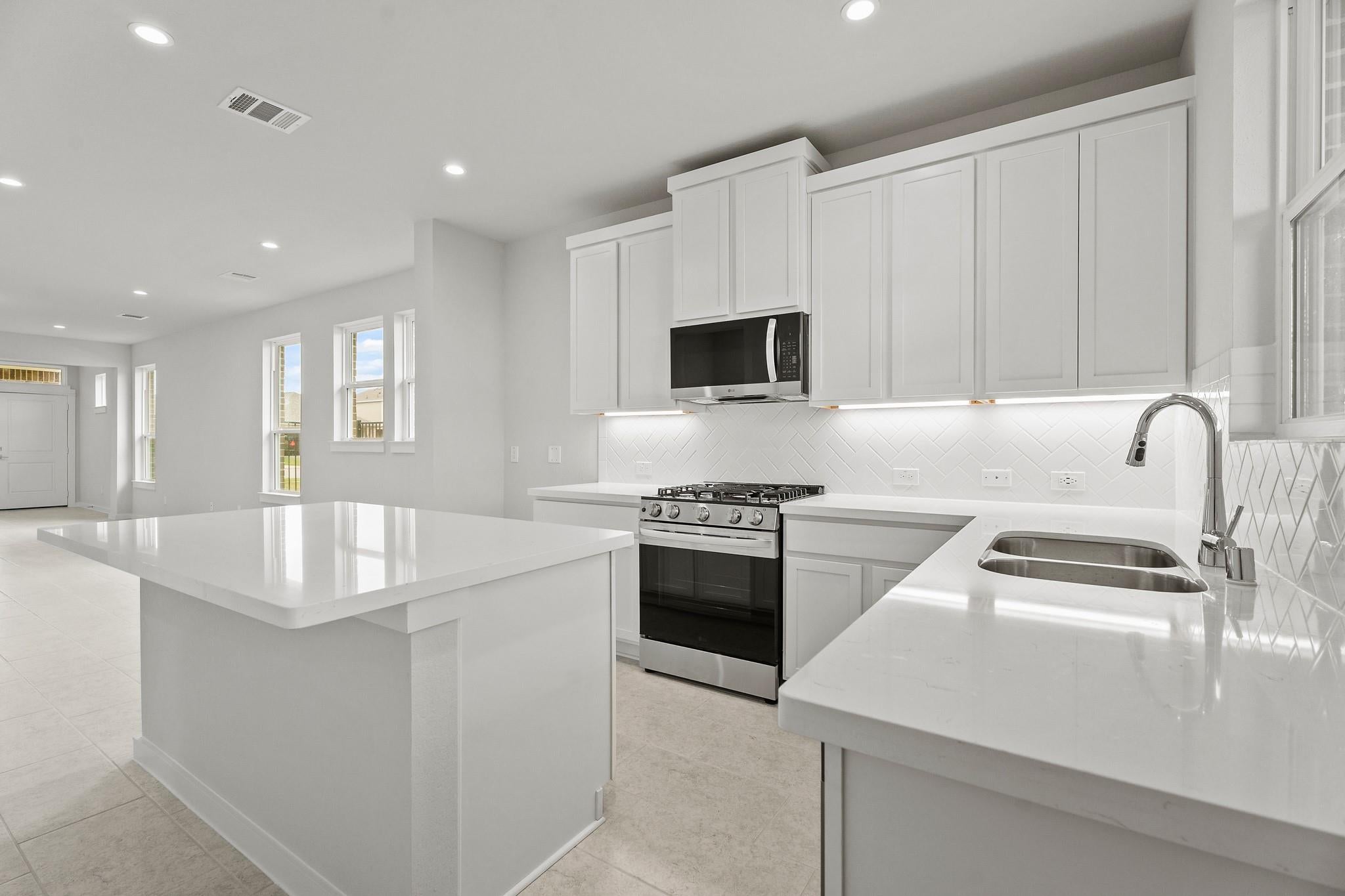13122 Leisure Cove Drive