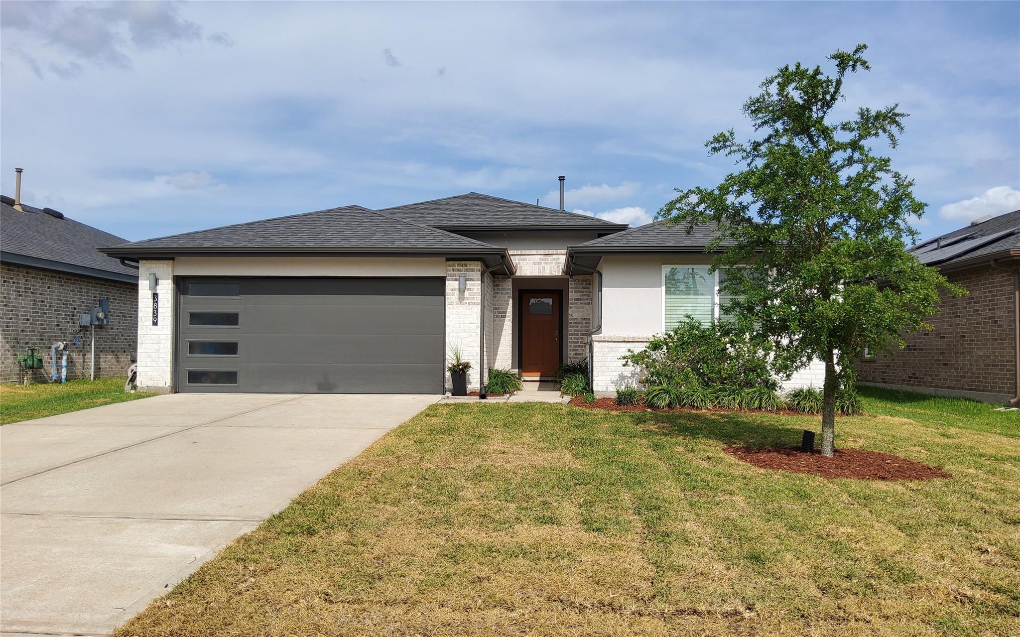 3839 Sparkman Lane
