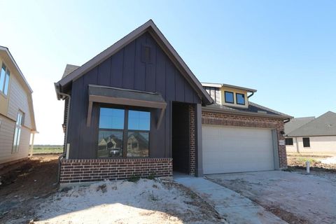 Photo of 5011 North Star Trail, Richmond, TX 77469 (MLS # 88382692)