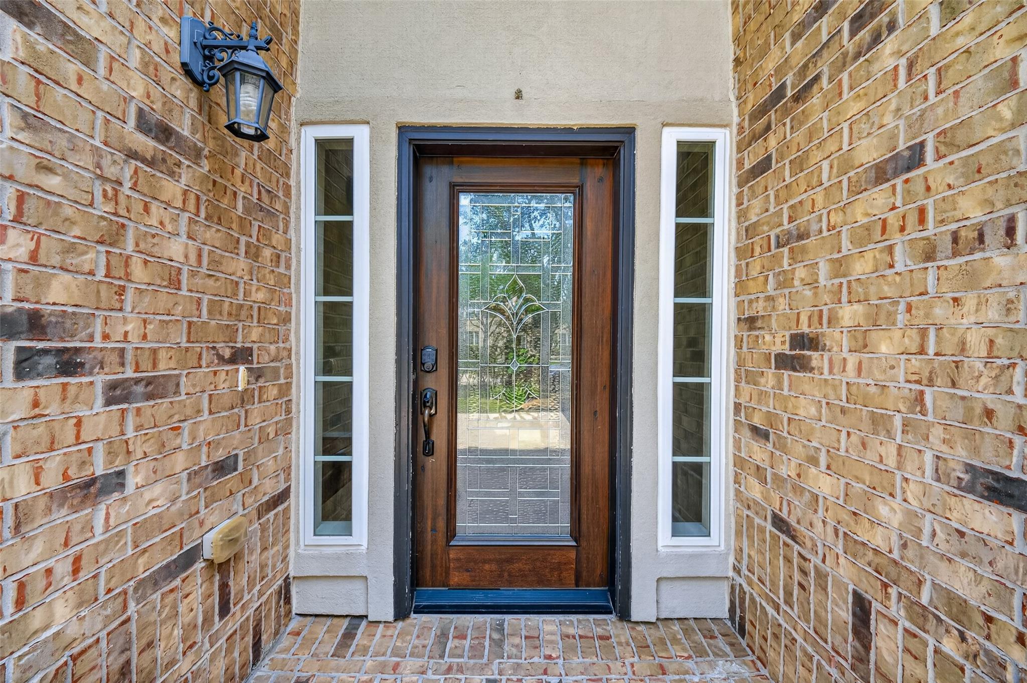 6826 Sorrelwood Lane