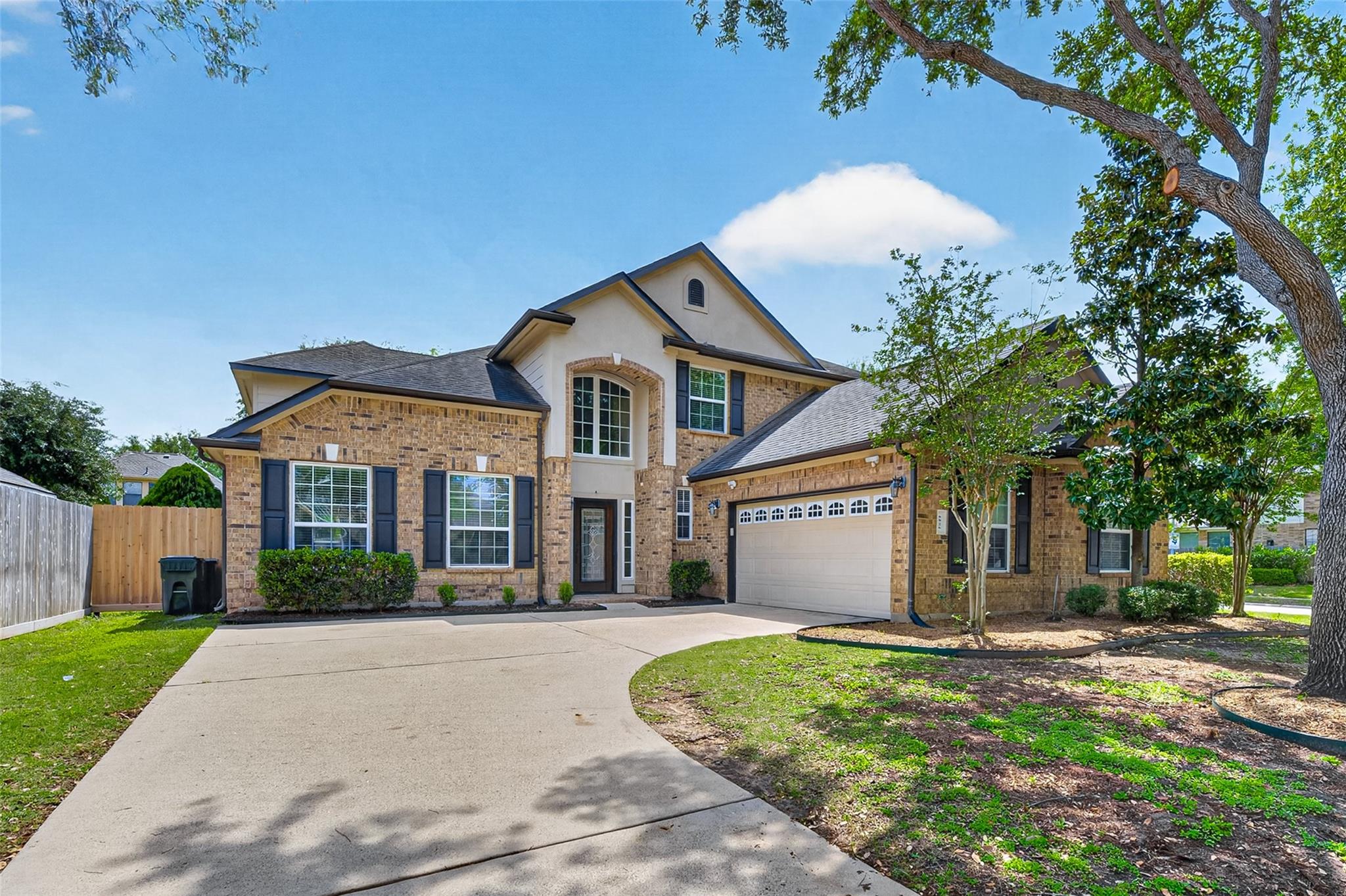 6826 Sorrelwood Lane