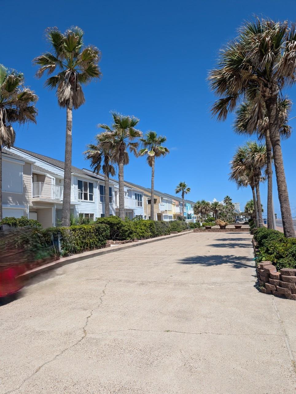 8402 Seawall Boulevard 4