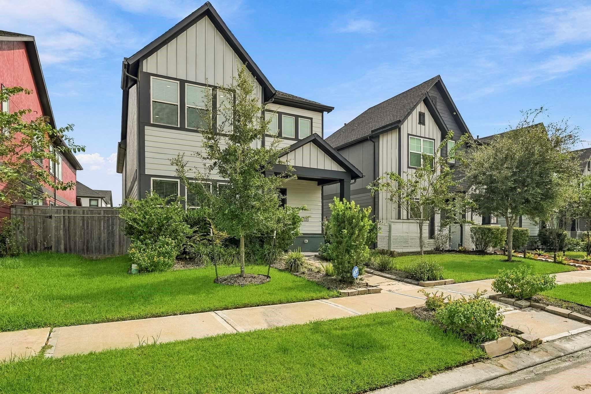 1538 Park Path Drive