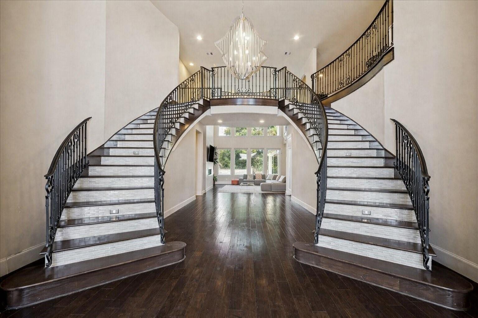 79 Amber Hollow Court