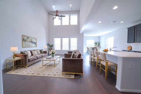 Photo of 7623 Millstone Trail Lane, Richmond, TX 77469 (MLS # 95048507)