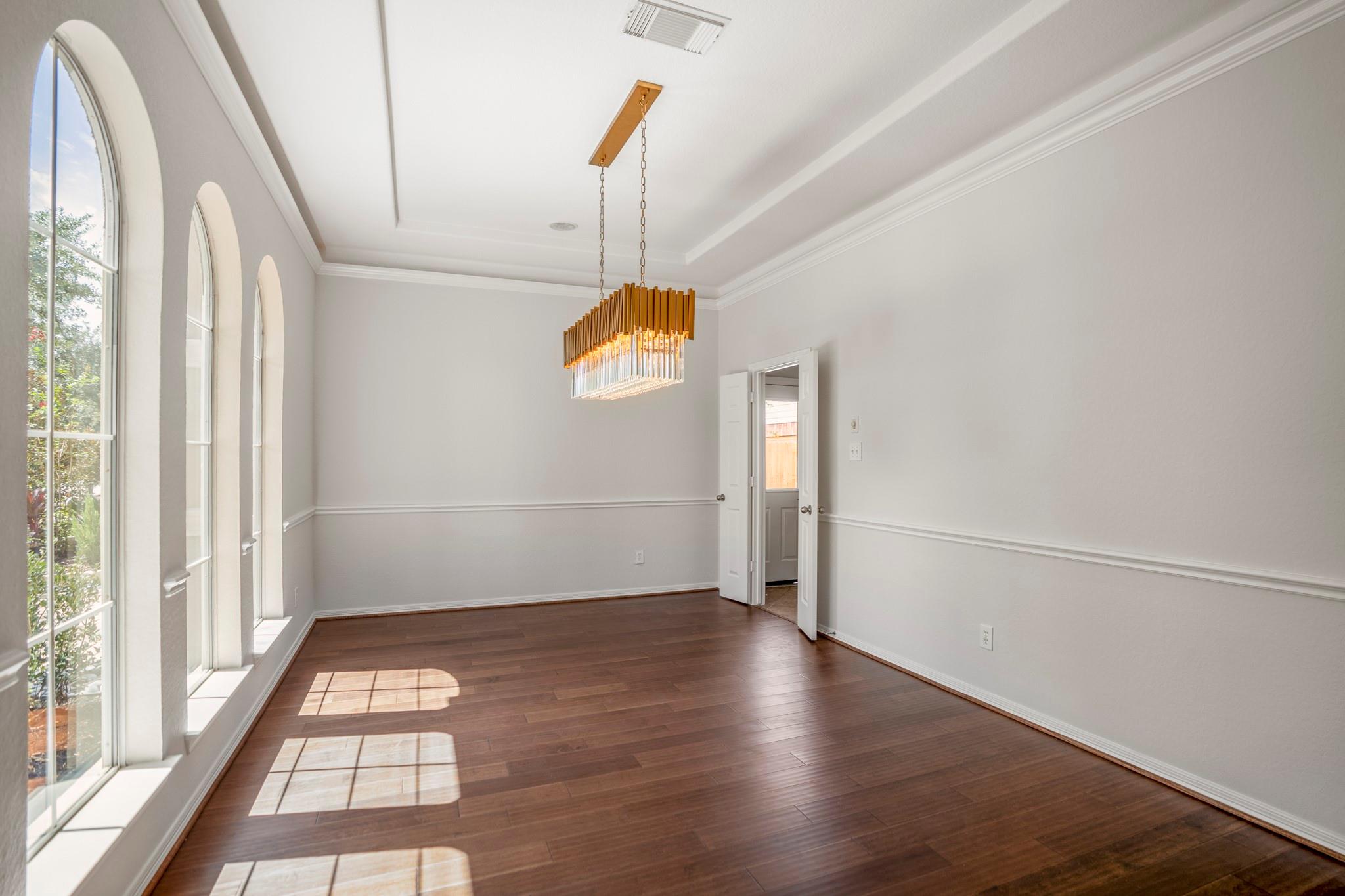 18602 Yorkshire Manor Court