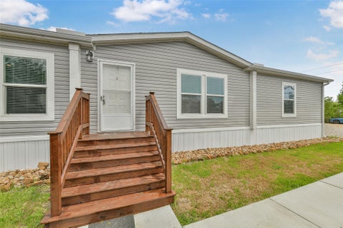 Photo of 1566 Cr 610 #F, Dayton, TX 77535 (MLS # 40654433)