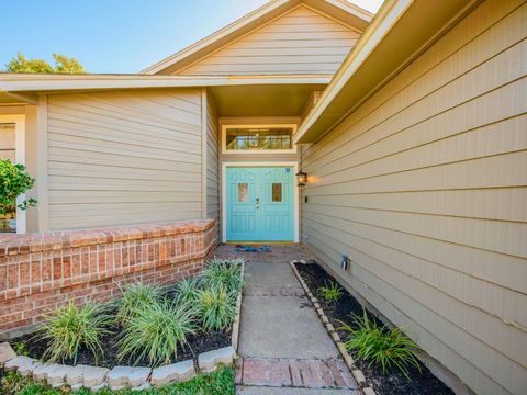 Photo of 8550 Sparkling Springs Drive, Houston, TX 77095 (MLS # 44919147)