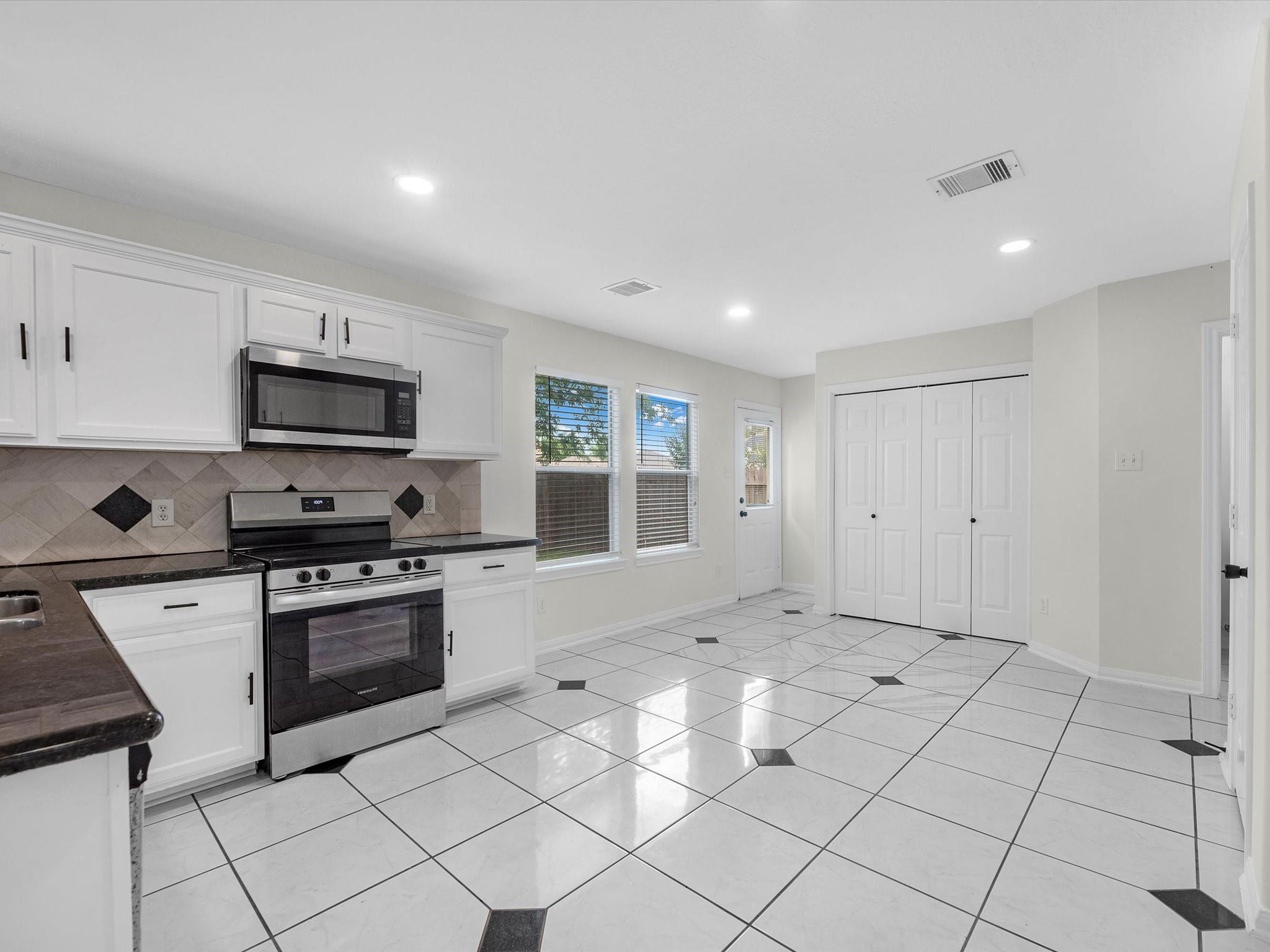 15118 Gaines Meadow Court