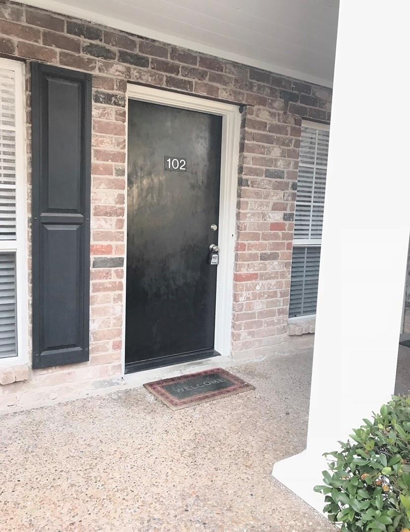 6410 Del Monte Drive 102