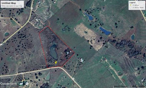 Photo of 566 County Road 430, Hallettsville, TX 77964 (MLS # 86270000)