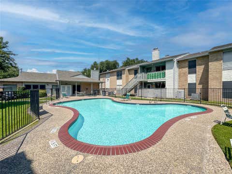 Photo of 260 El Dorado Boulevard #2413, Houston, TX 77598 (MLS # 90255139)