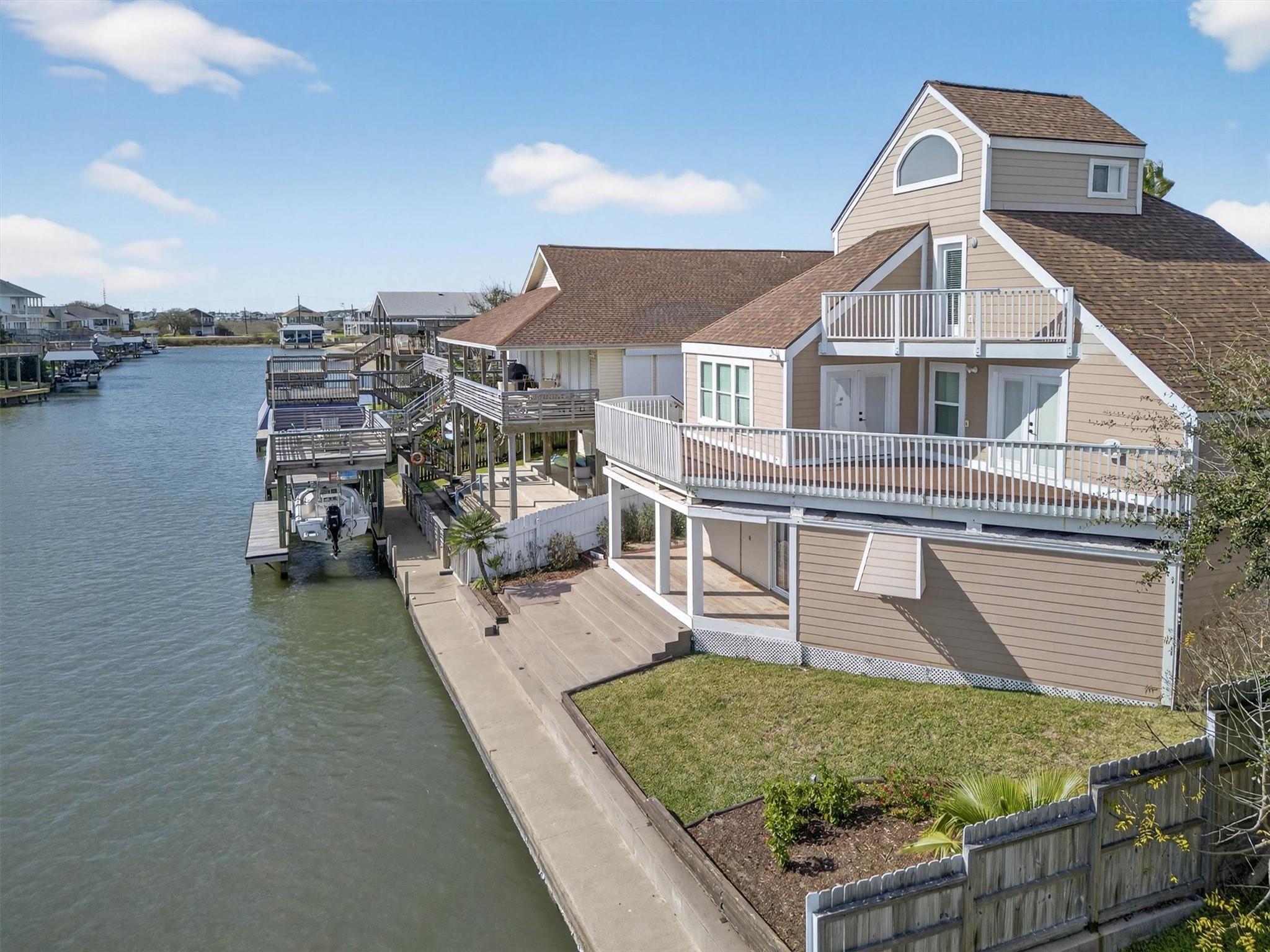 12725 E Conquistador Drive