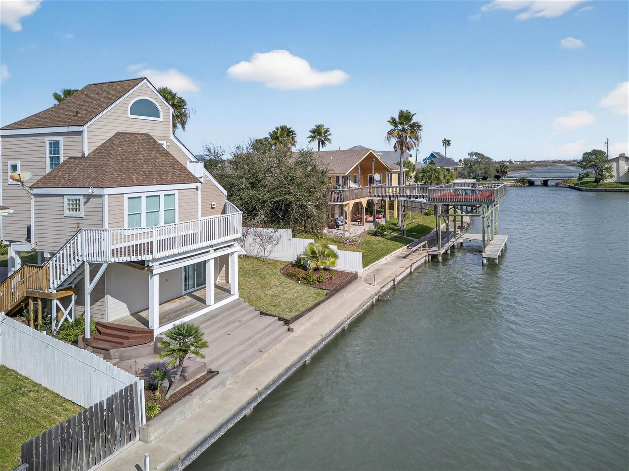 12725 E Conquistador Drive