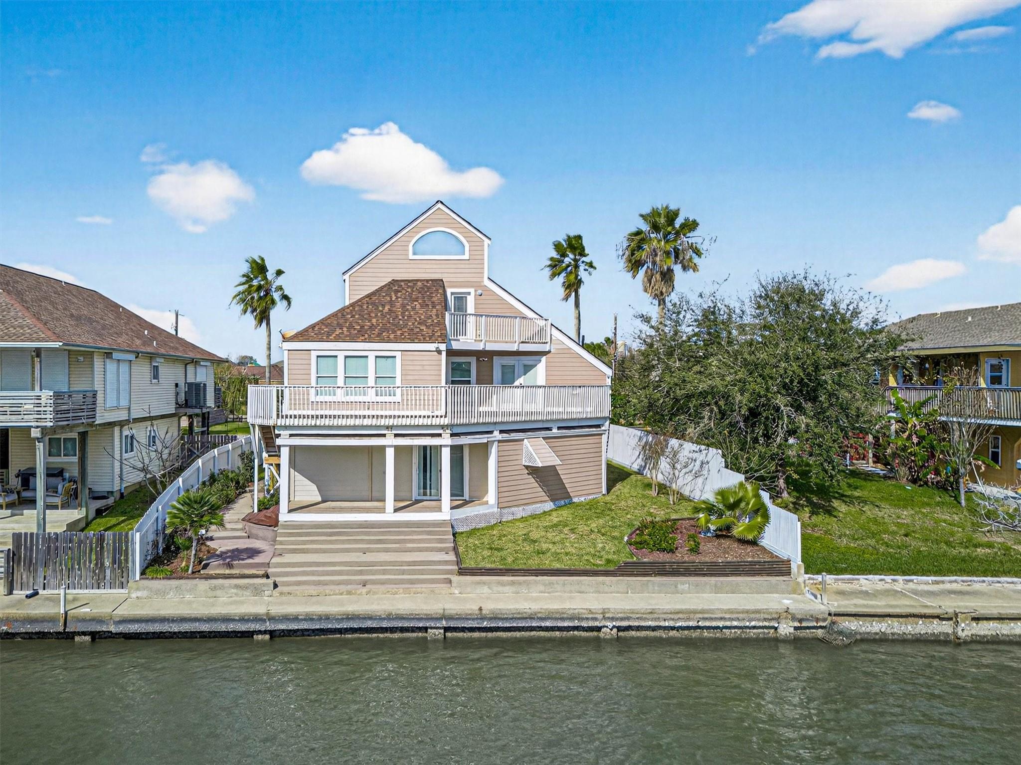 12725 E Conquistador Drive