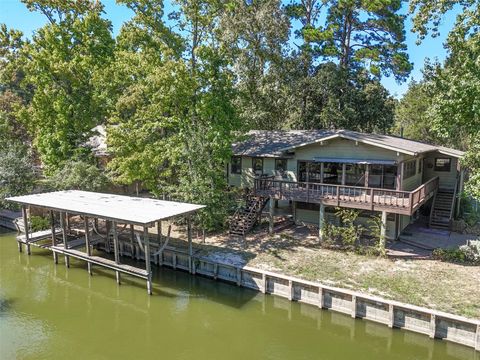 Photo of 124 Timbo Trail, Livingston, TX 77351 (MLS # 26136867)