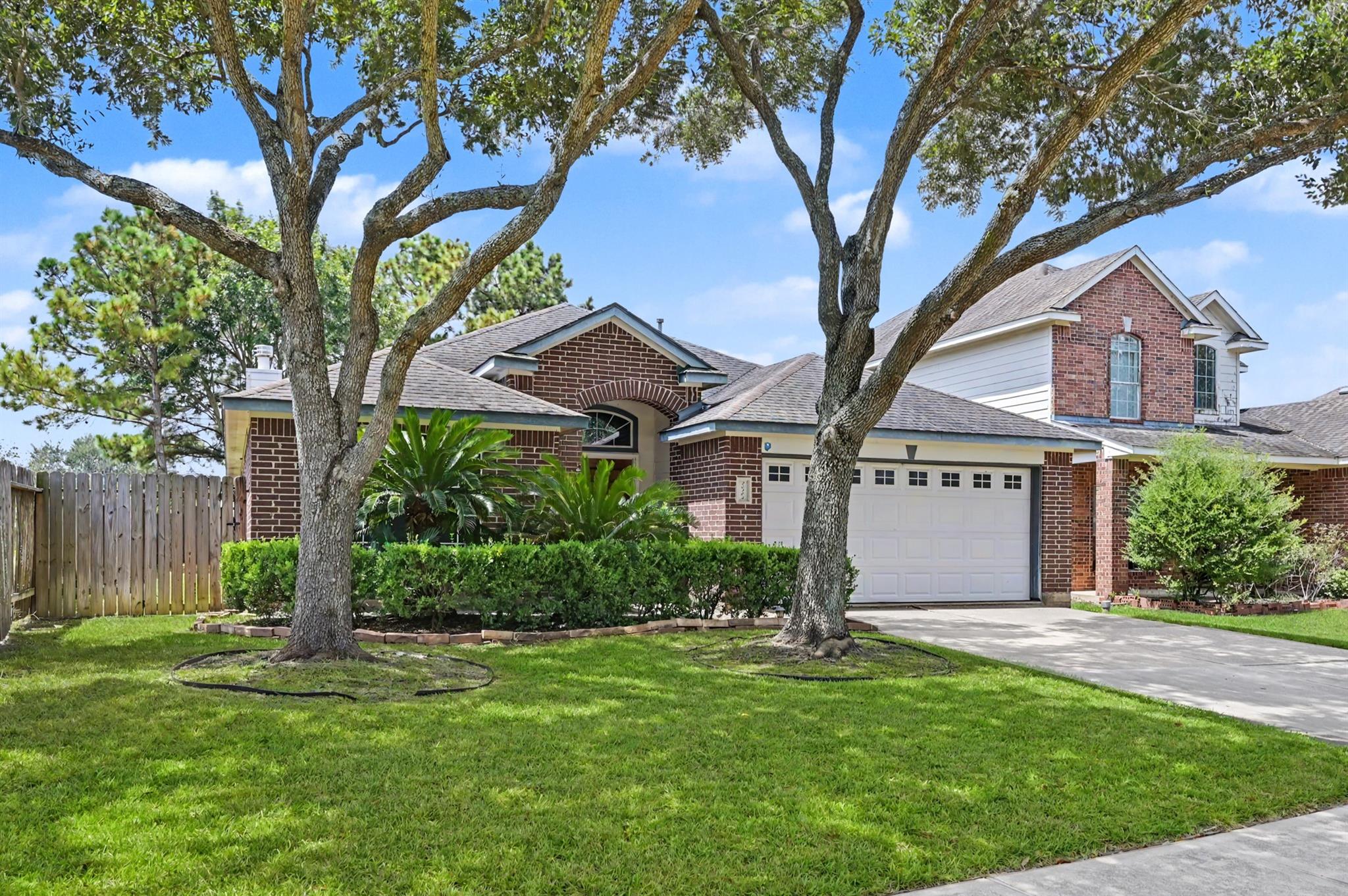 25203 Spring Iris Lane
