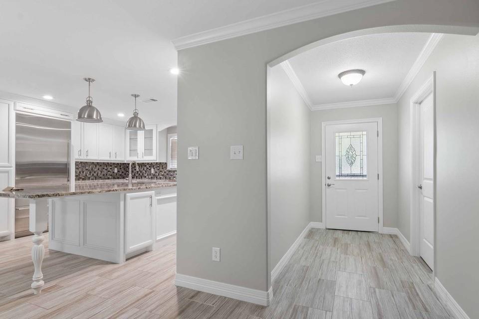 1534 Sterling Drive