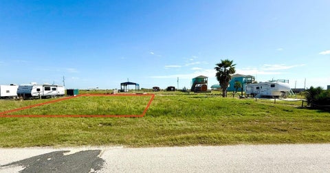 Photo of 1036 Mabry Street, Gilchrist, TX 77617 (MLS # 21296265)
