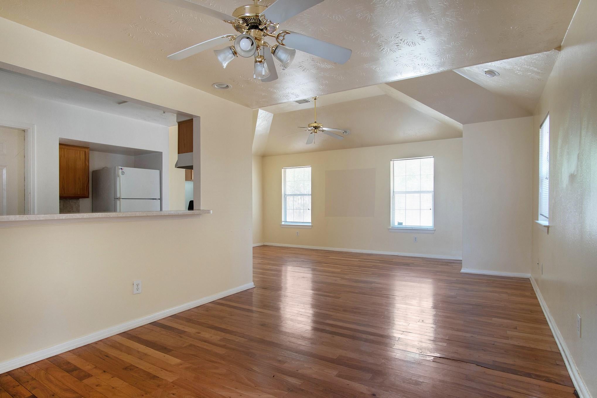 1237 Lovett Street 1237