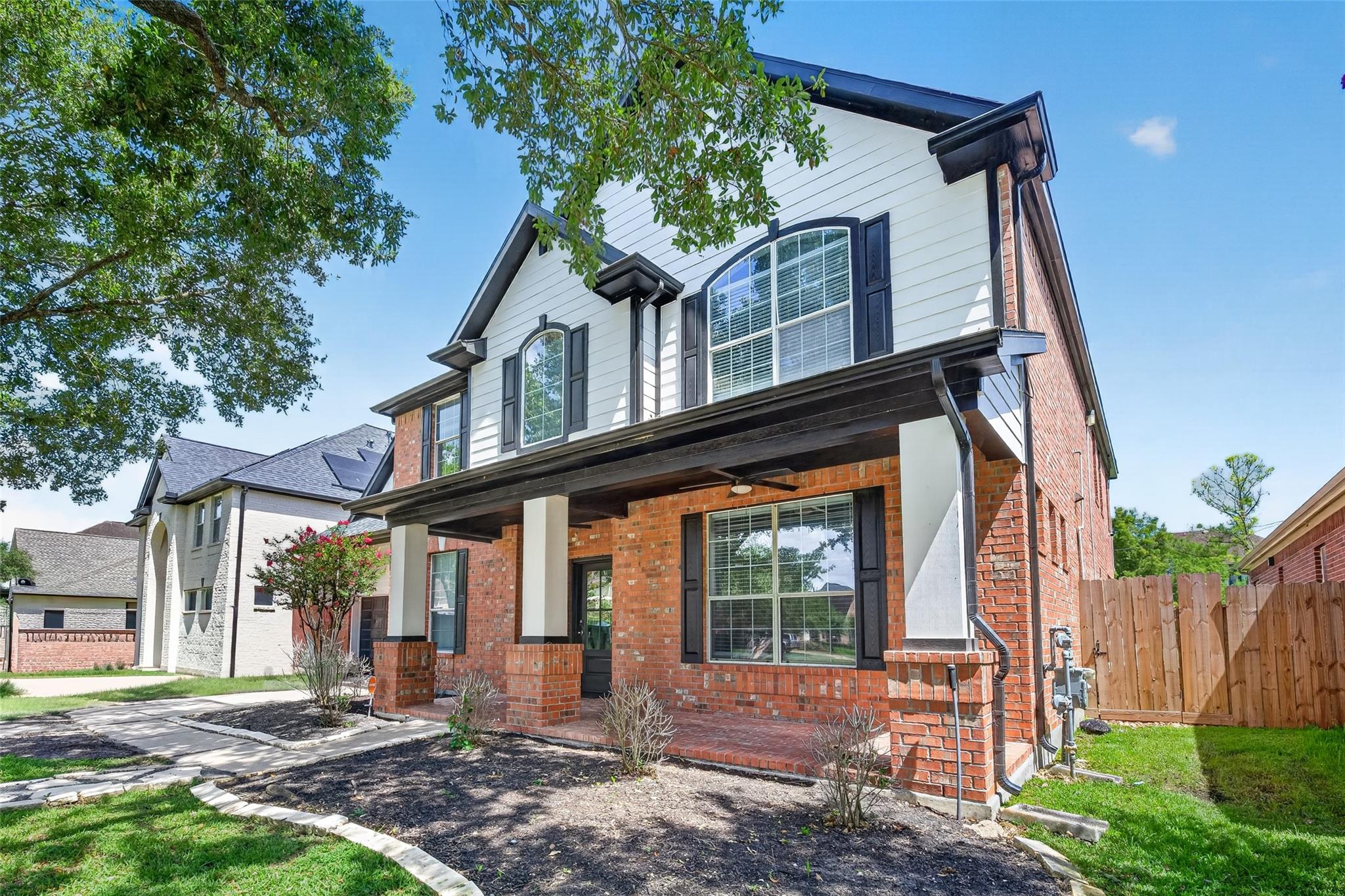 11709 Shoal Landing Street