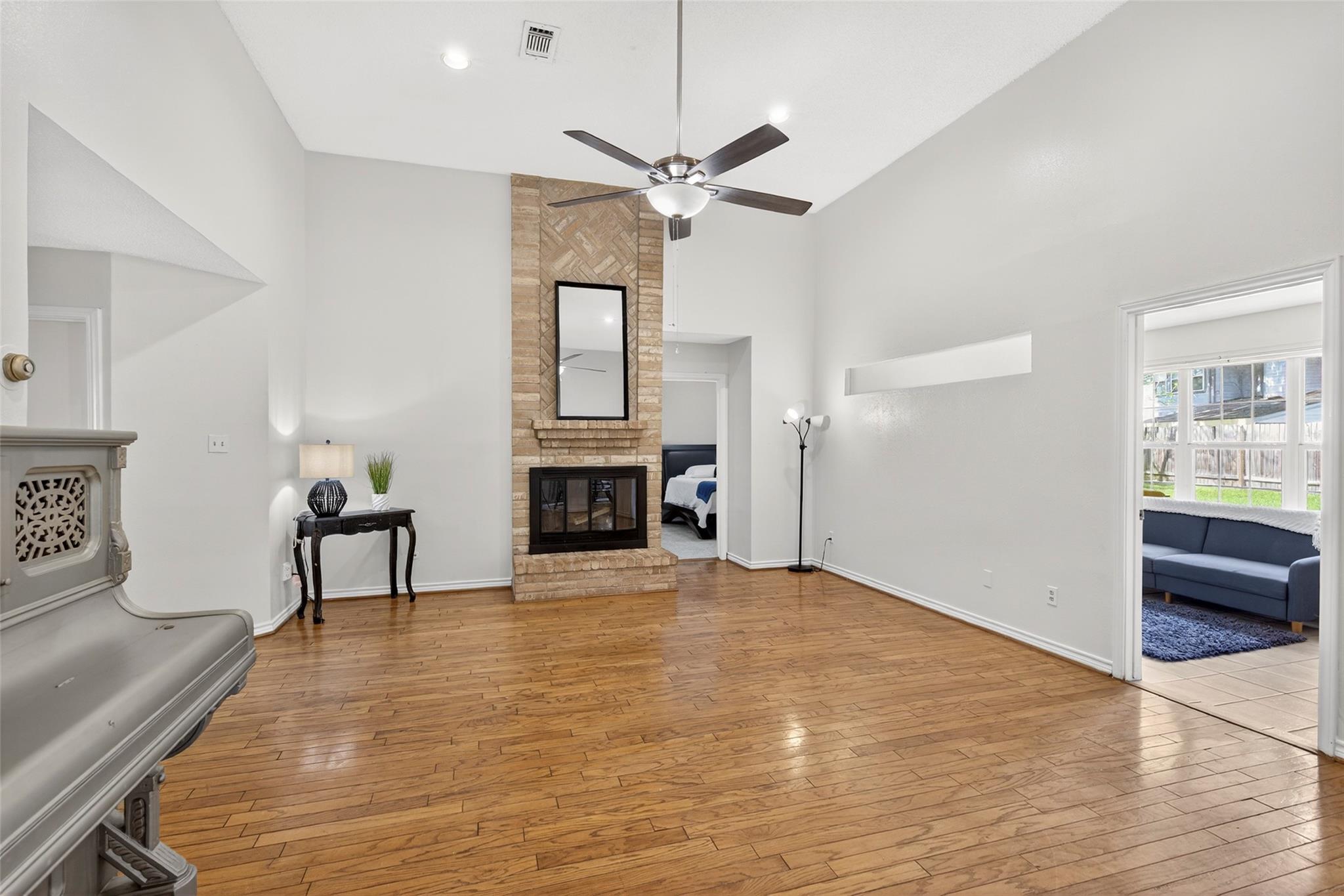 9206 Kirkleigh Street