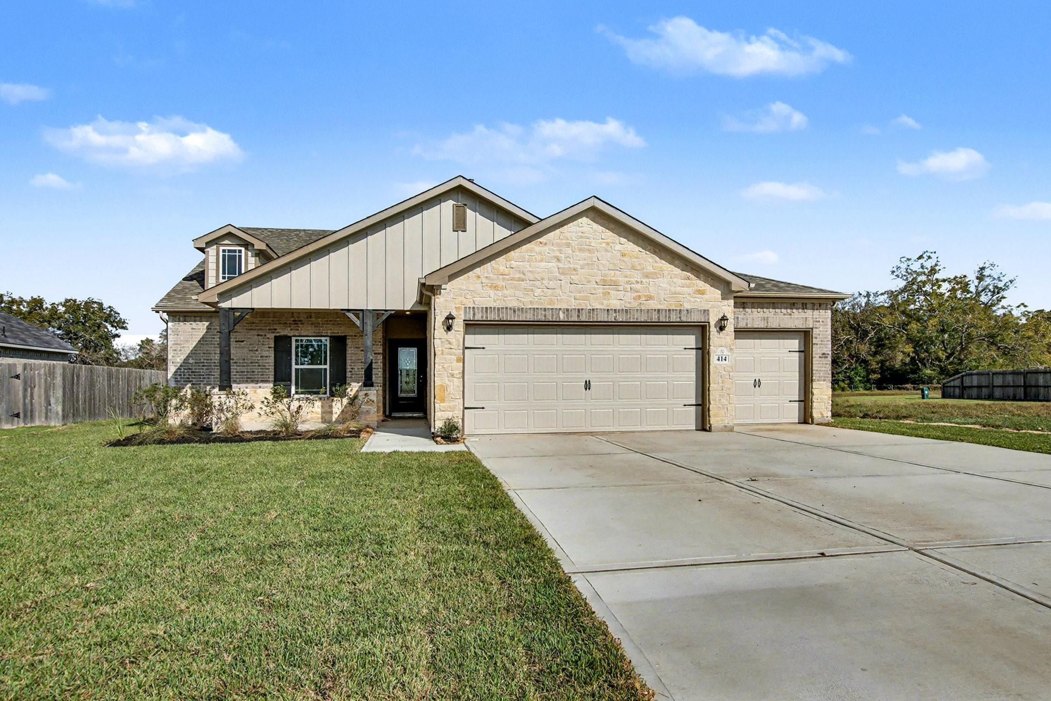 237 Edgewater Drive