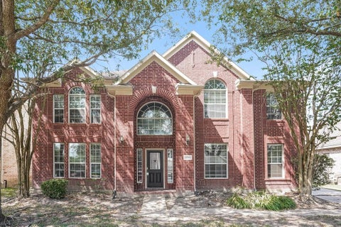Photo of 12013 Banks Run Drive, Pearland, TX 77584 (MLS # 55391294)