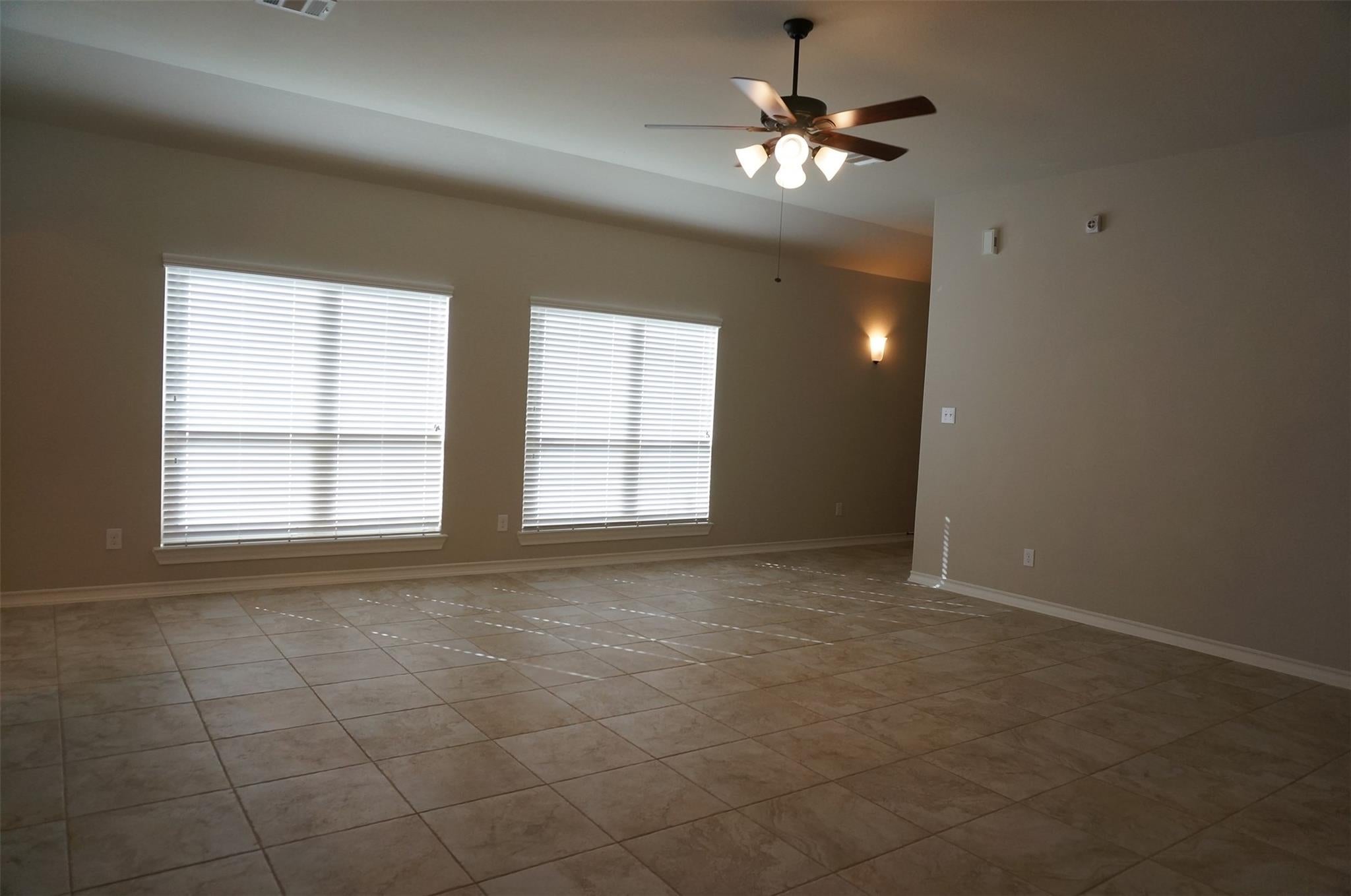 3539 Christopher Dr