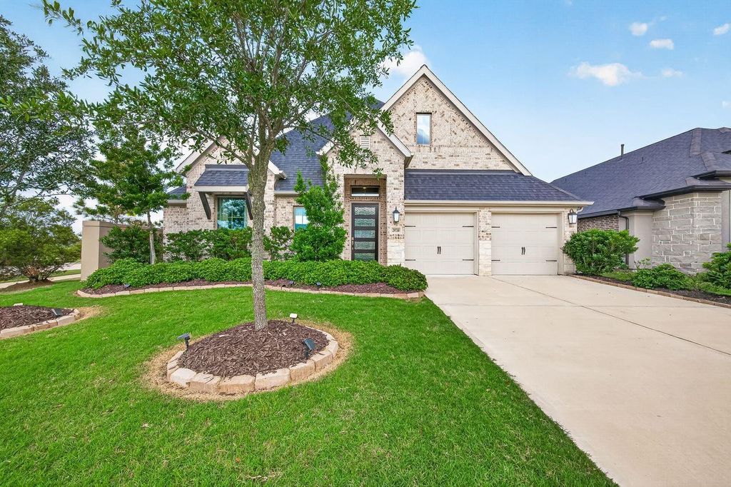 Photo of 29730 Smoky Ridge Road, Fulshear, TX 77441 (MLS # 57275386)