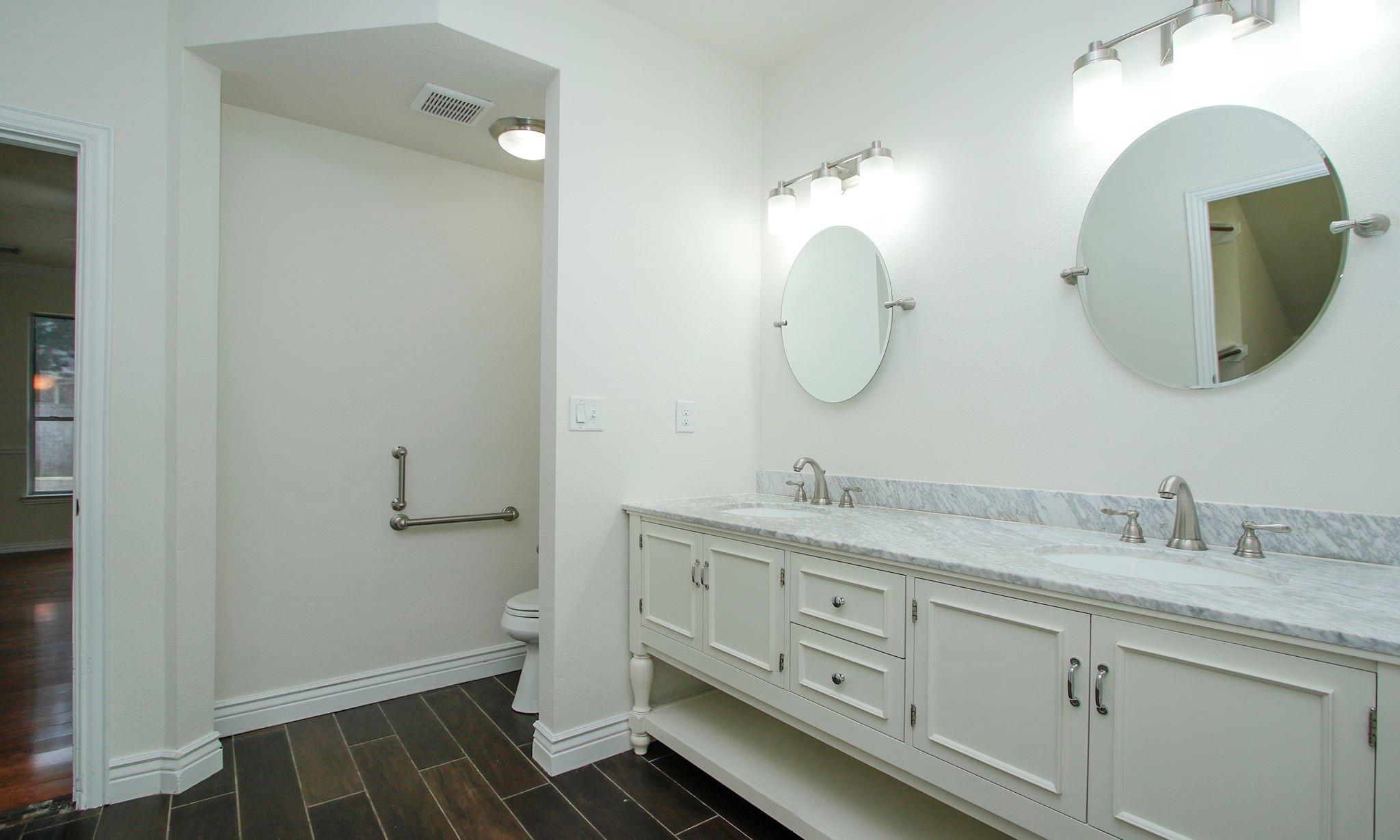 1210 Berwick Manor Court