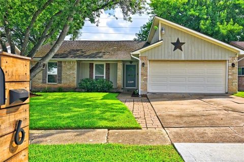 Photo of 618 William Morton Drive, Richmond, TX 77406 (MLS # 68890049)