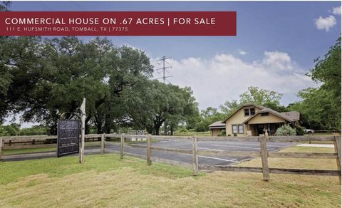 Photo of 111 E Hufsmith Road, Tomball, TX 77375 (MLS # 73868307)