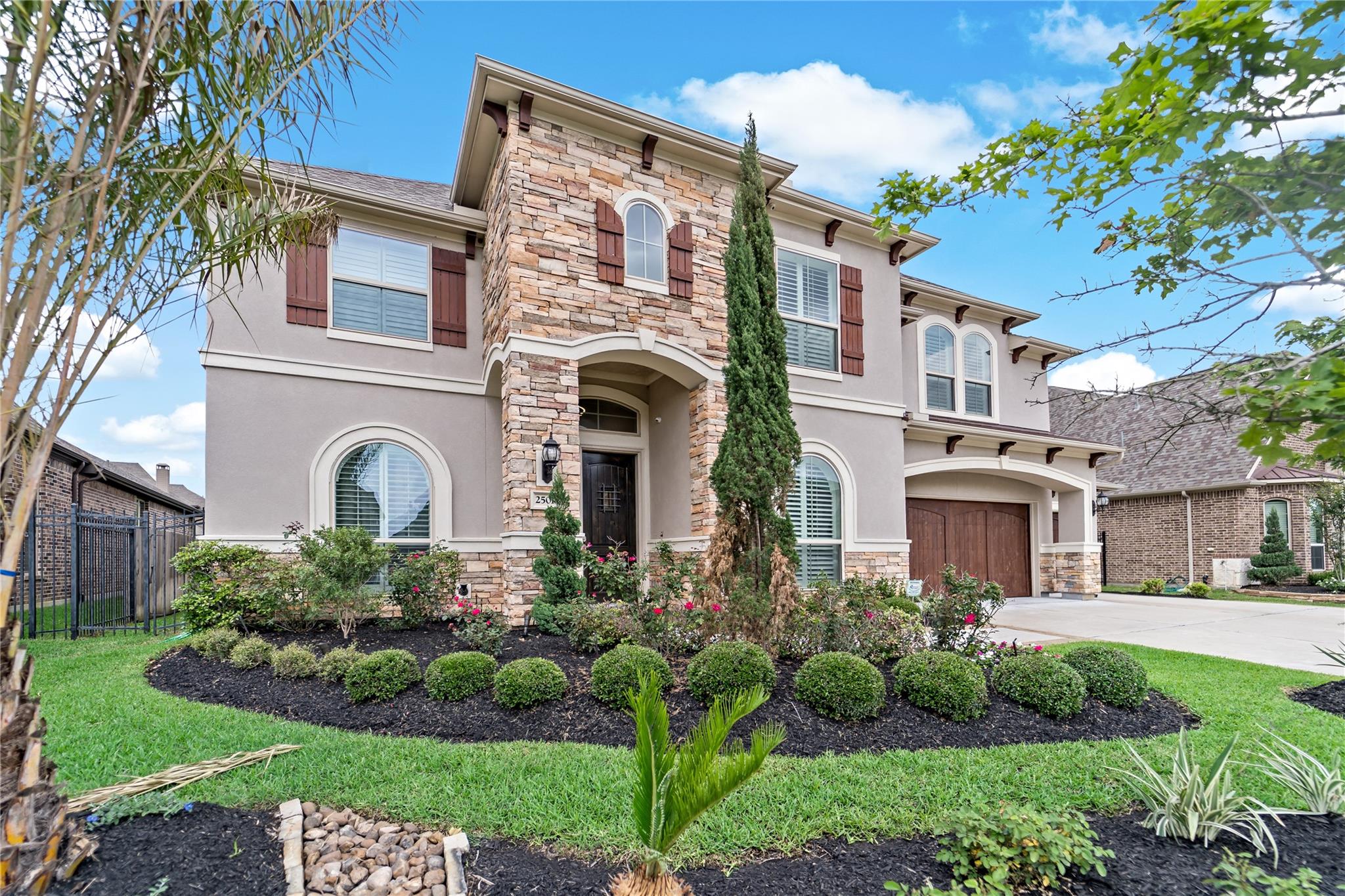 25014 Jennifer Heights Court