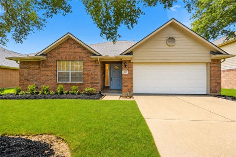 Photo of 4112 Merlet Drive, Pearland, TX 77584 (MLS # 29222623)