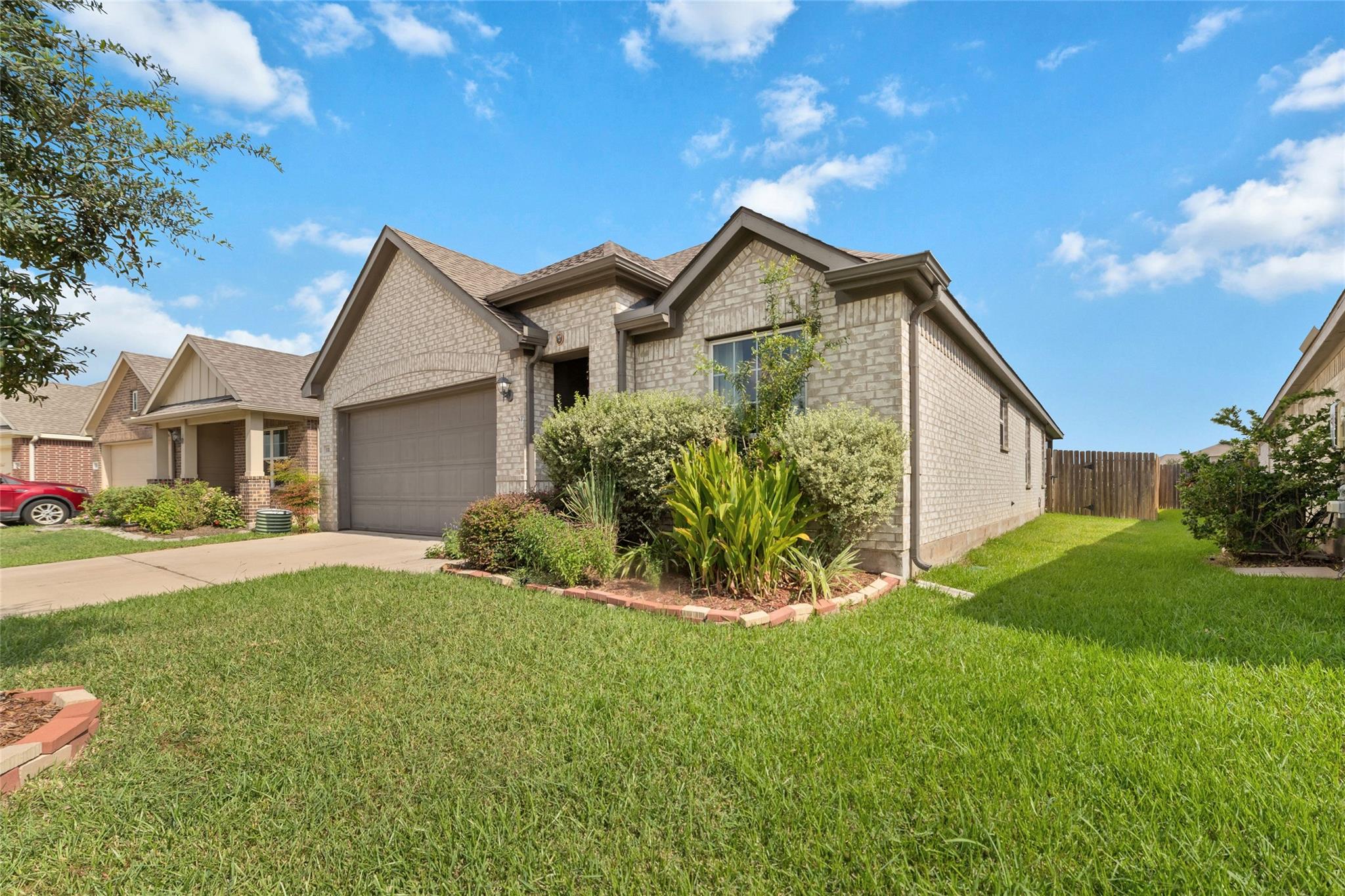 3318 Driftwood Meadow Lane