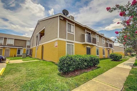 Photo of 12619 Ashford Meadow Drive #AB, Houston, TX 77082 (MLS # 57348556)