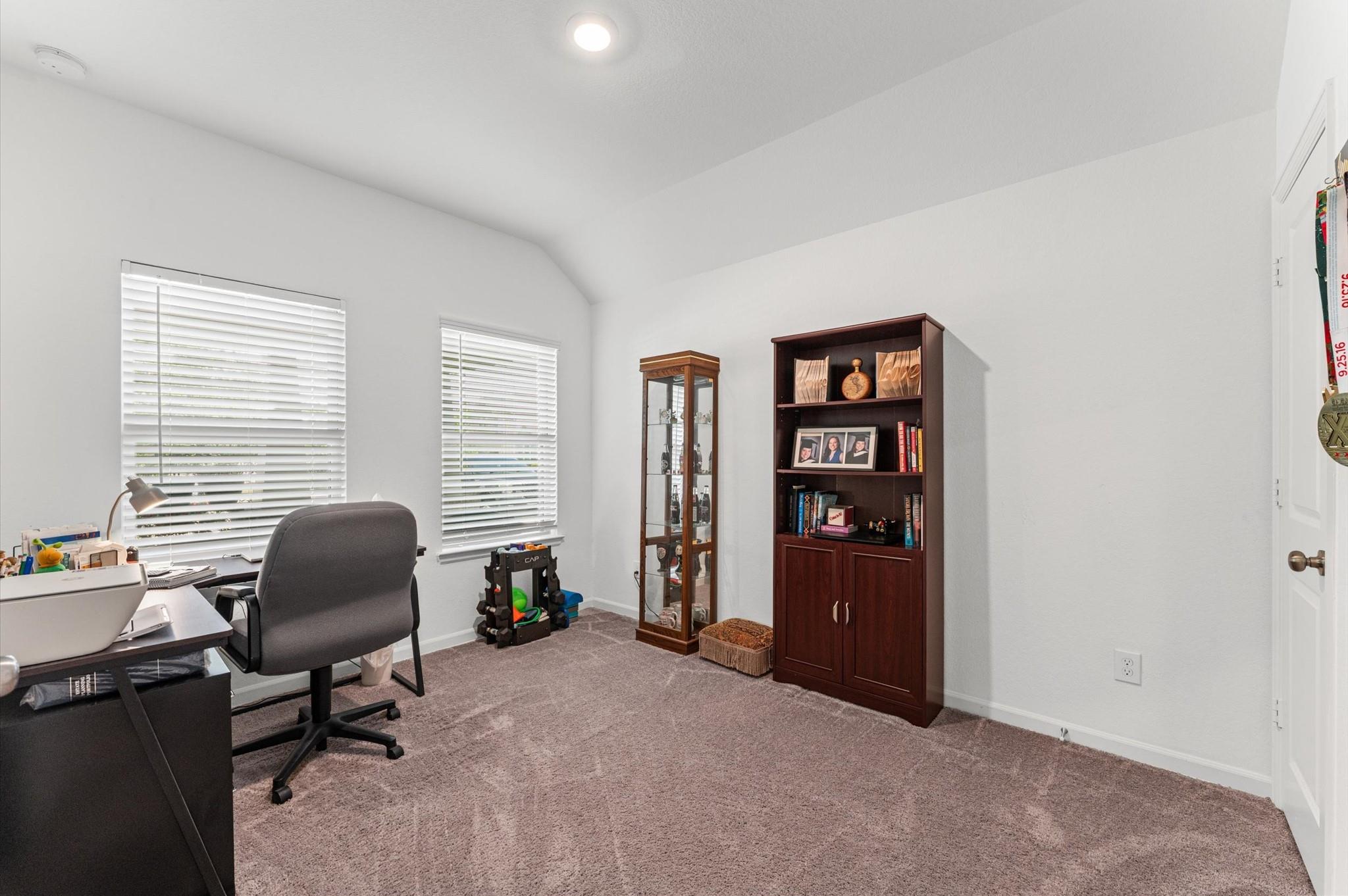 3007 Azalea Point